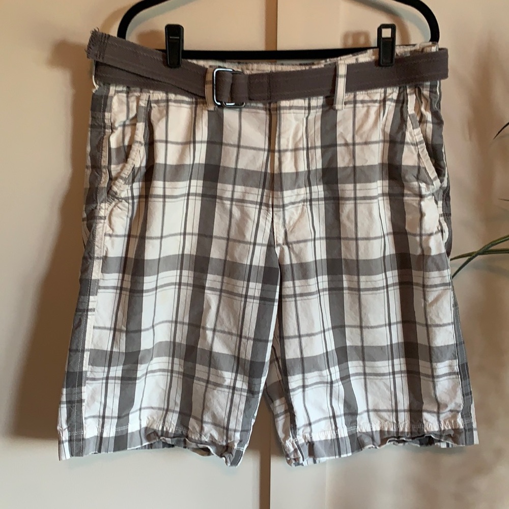 Men’s Plaid Shorts